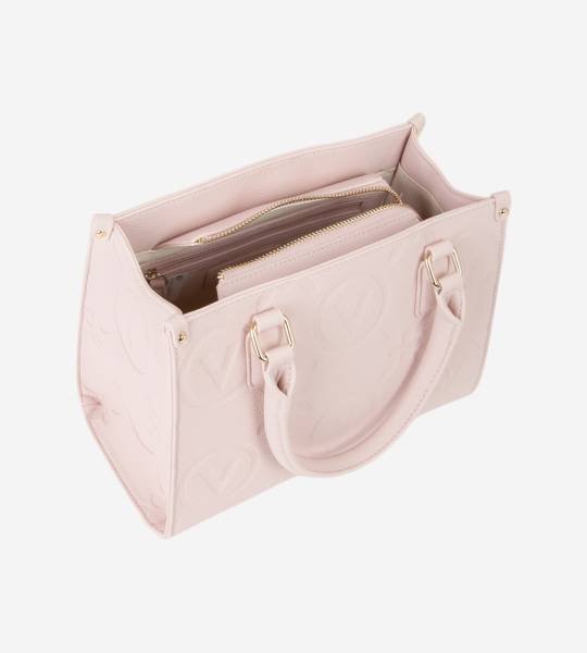 22b5921d8bf64e798894488b1bbd1-3.jpg 22b5921d8bf64e798894488b1bbd1-3.jpg