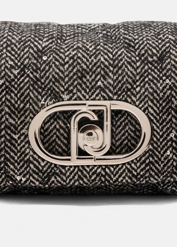 AF5269_T9112_22222_11_X