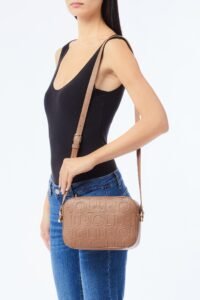 Sac liu jo à bandoulière moyen format AF5159-E0538 81140 suede