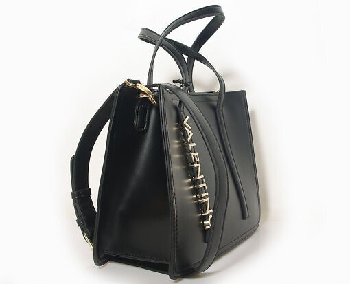 302 NOIR 1 302 NOIR 1